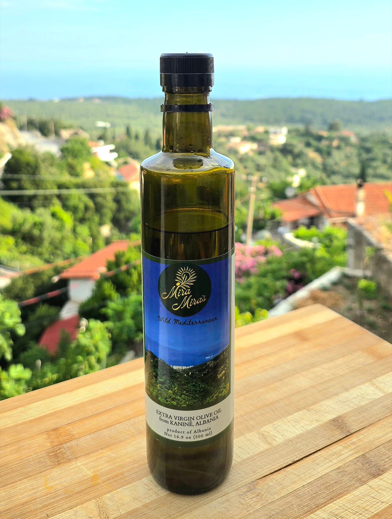 Kaninë extra virgin olive oil bottle